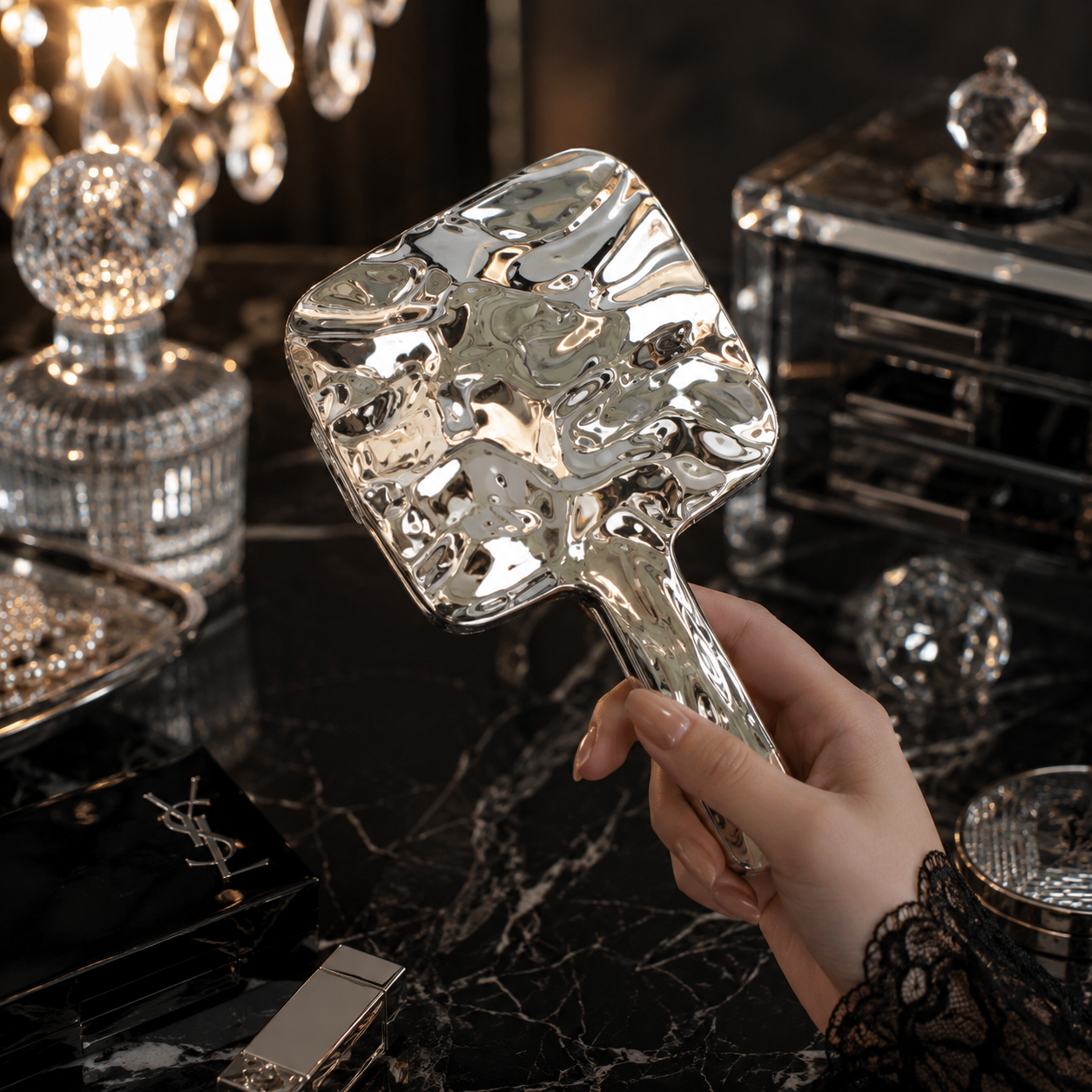 Miroir Coiffeuse À Main Électroplaqué — Haute Définition, Finition Chromée, 3 Tailles S / M / L